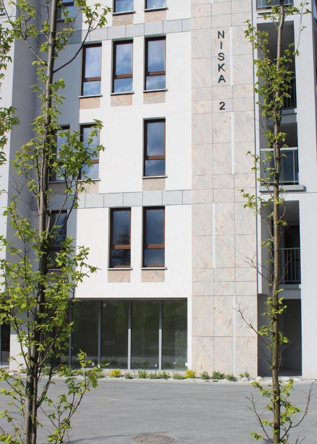Apartament Black-Niska Z Garazem Podziemnym Kielce Bagian luar foto